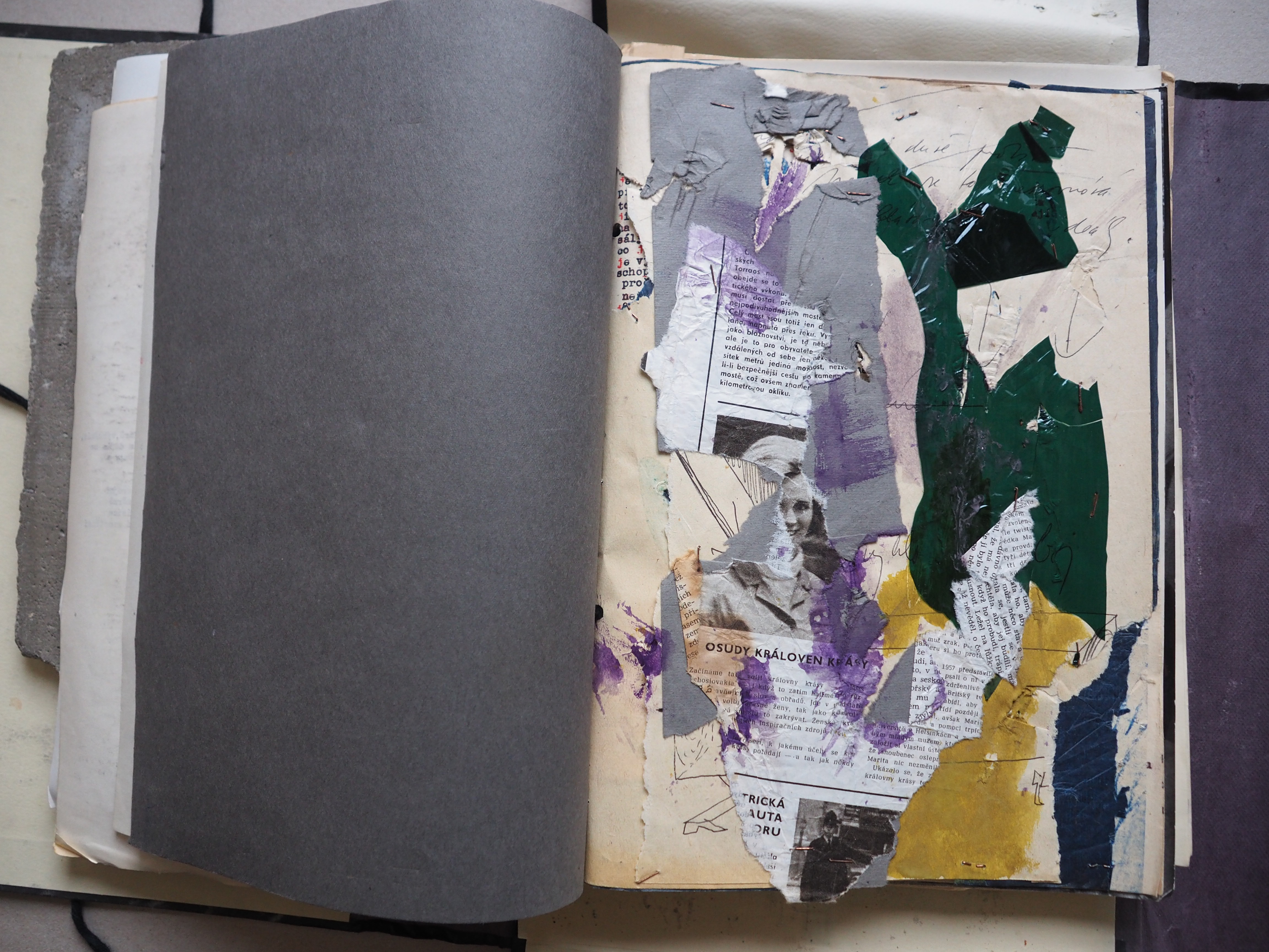 Literary Archive of the Museum of Czech Literature (LA PNP), photo by Petr Kotyk; Origin&aacute;ly archiv&aacute;li&iacute; jsou uložen&eacute; v Liter&aacute;rn&iacute;m archivu Pam&aacute;tn&iacute;ku n&aacute;rodn&iacute;ho p&iacute;semnictv&iacute;.